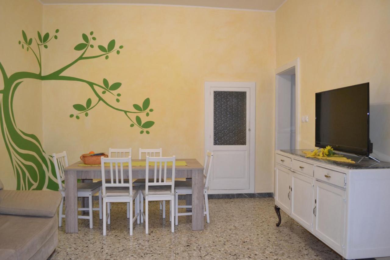 Villa Casa Vacanze Raggio Di Sole Monopoli Exterior foto
